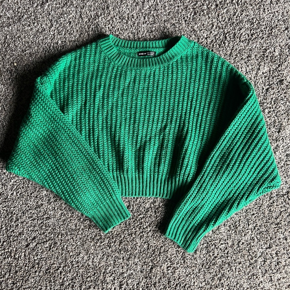 SHEIN Emerald Green Cropped Ribbed Crewneck Sweater